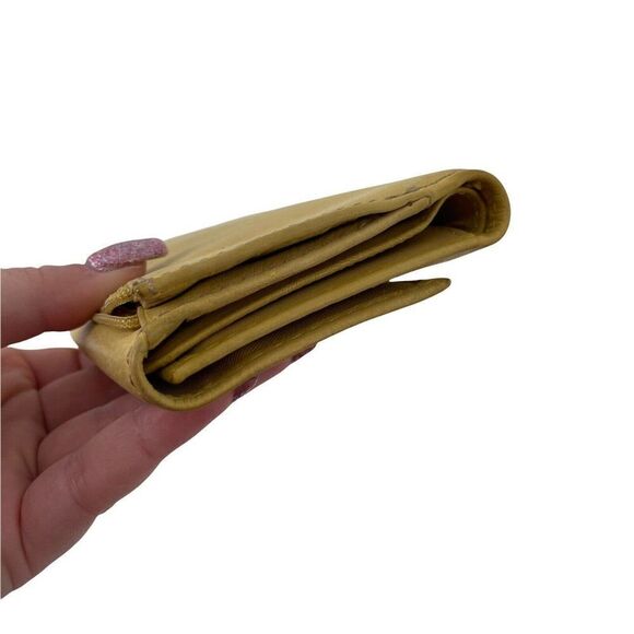 Fossil Wallet Yellow Genuine Leather Trifold Classic Checkbook Insert Pockets - Picture 10 of 10